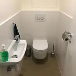 Spacious In The Park Apartment *