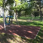 Spacious In The Park Apartment Kosice