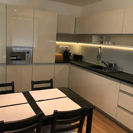 Spacious In The Park Кошице