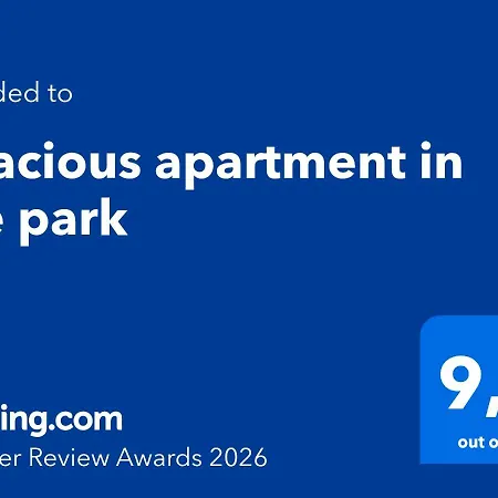 Spacious In The Park Lejlighed *